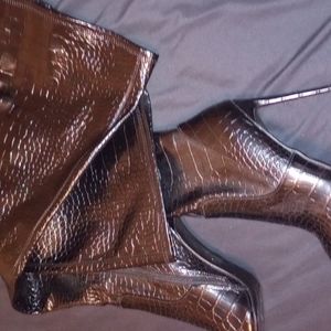 Steve Madden heeled crocodile thigh boots